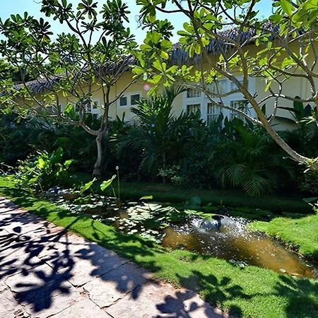 Oasis Hotel Nyaung-U ภายนอก รูปภาพ