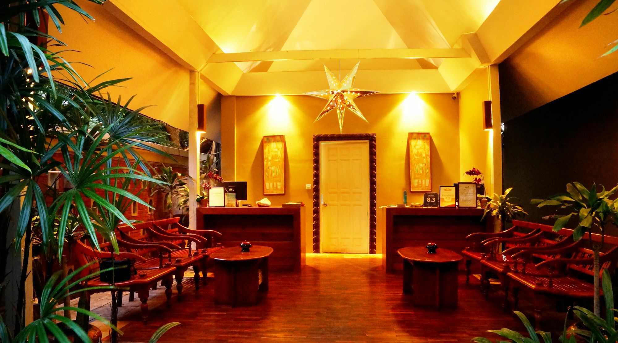 Oasis Hotel Nyaung-U ภายนอก รูปภาพ