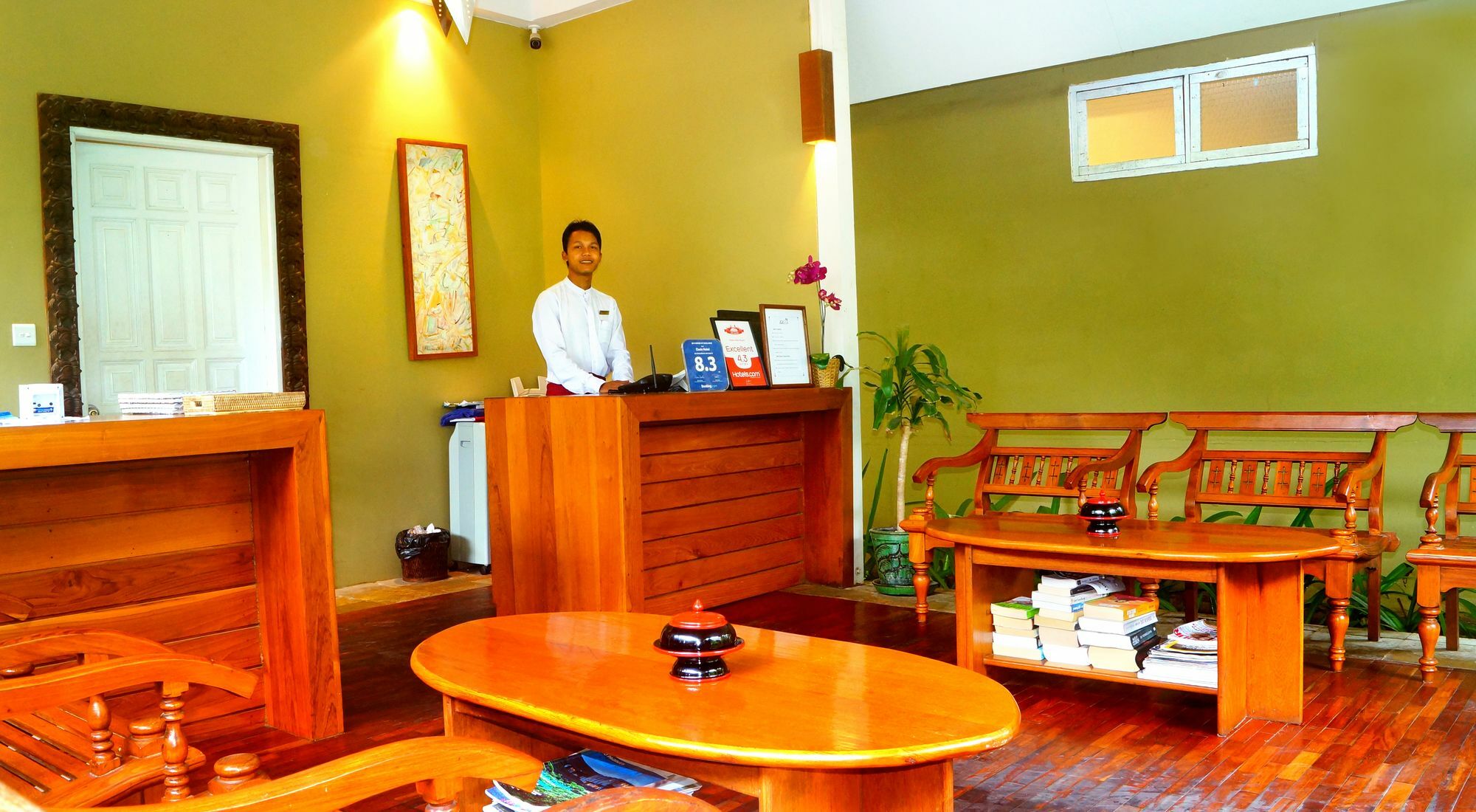 Oasis Hotel Nyaung-U ภายนอก รูปภาพ